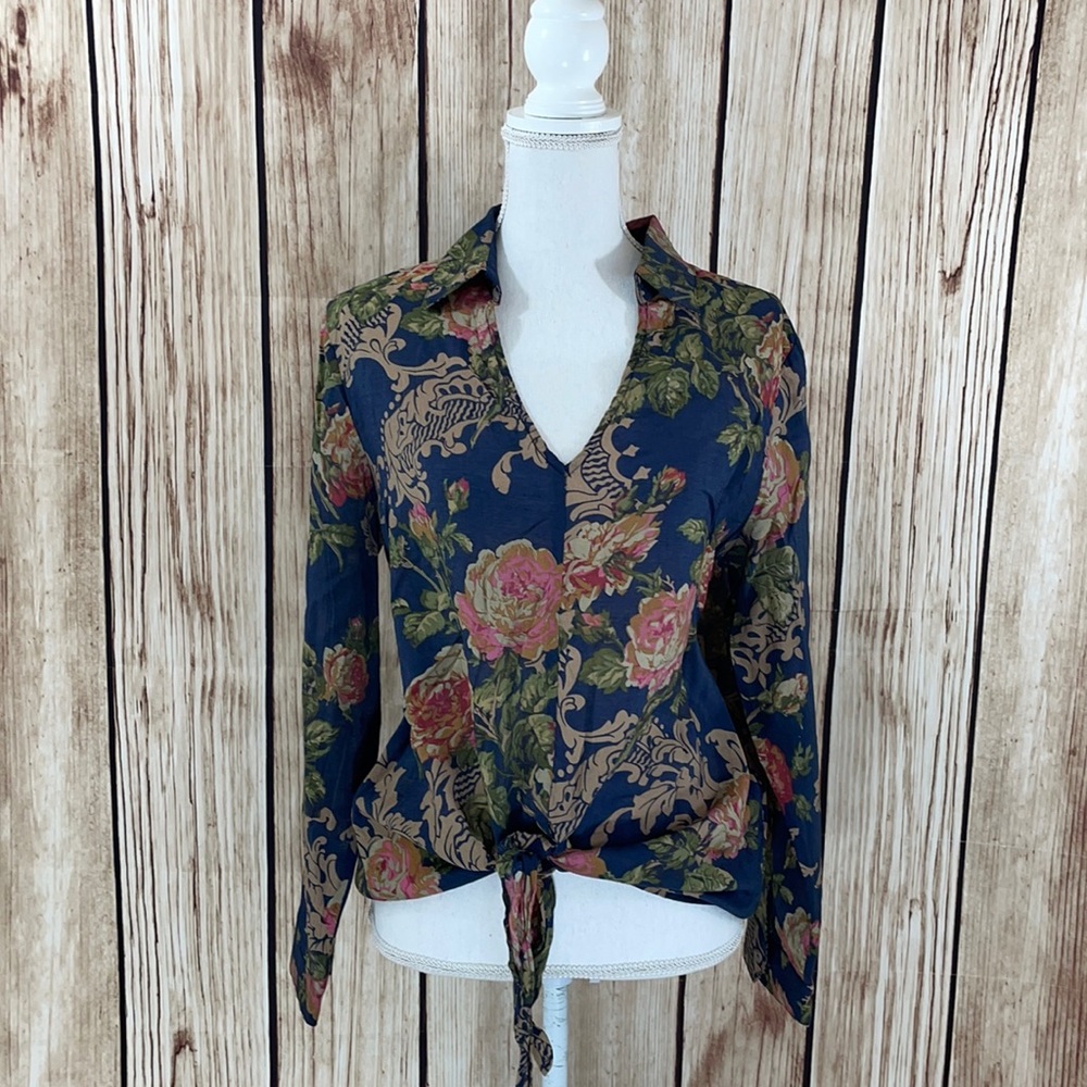 BD Collection Blue & Multi color Floral Blouse W/Front Hem Tie Medium